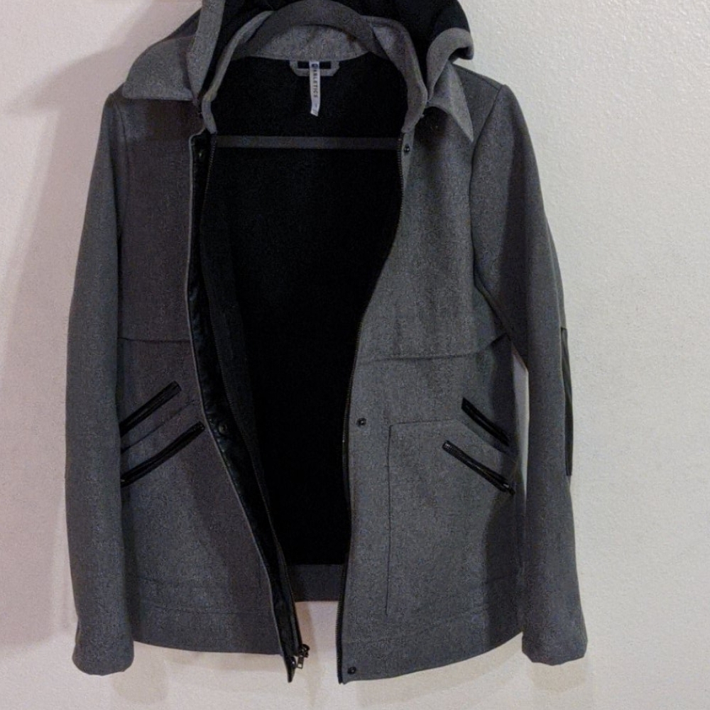 Fabletics Jacket - Picture 5 of 5